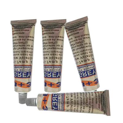 تجربة مزايا غراء زجاج السيارات لدينا مع مقاومة قوية للطقس